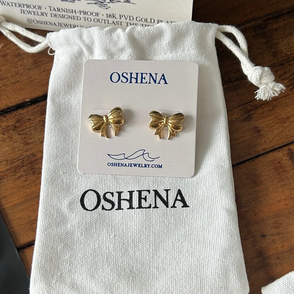 Oshena beachwear‎ Gold Bow Earrings